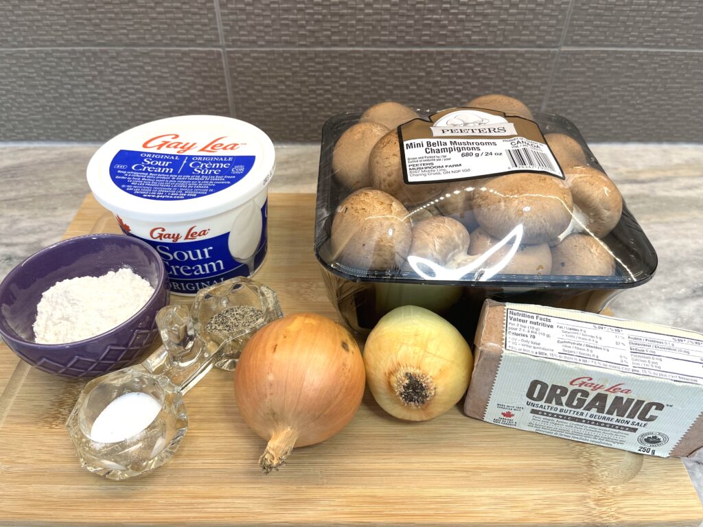 Ingredients for mushroom sauce