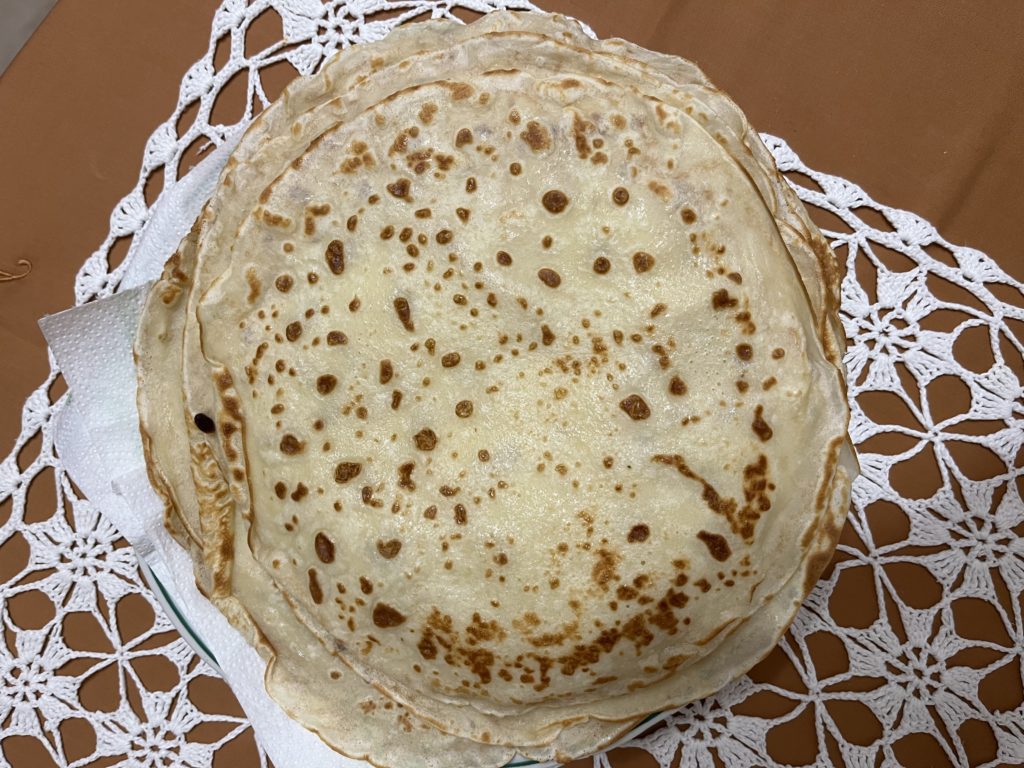 Polish crepes Naleśniki