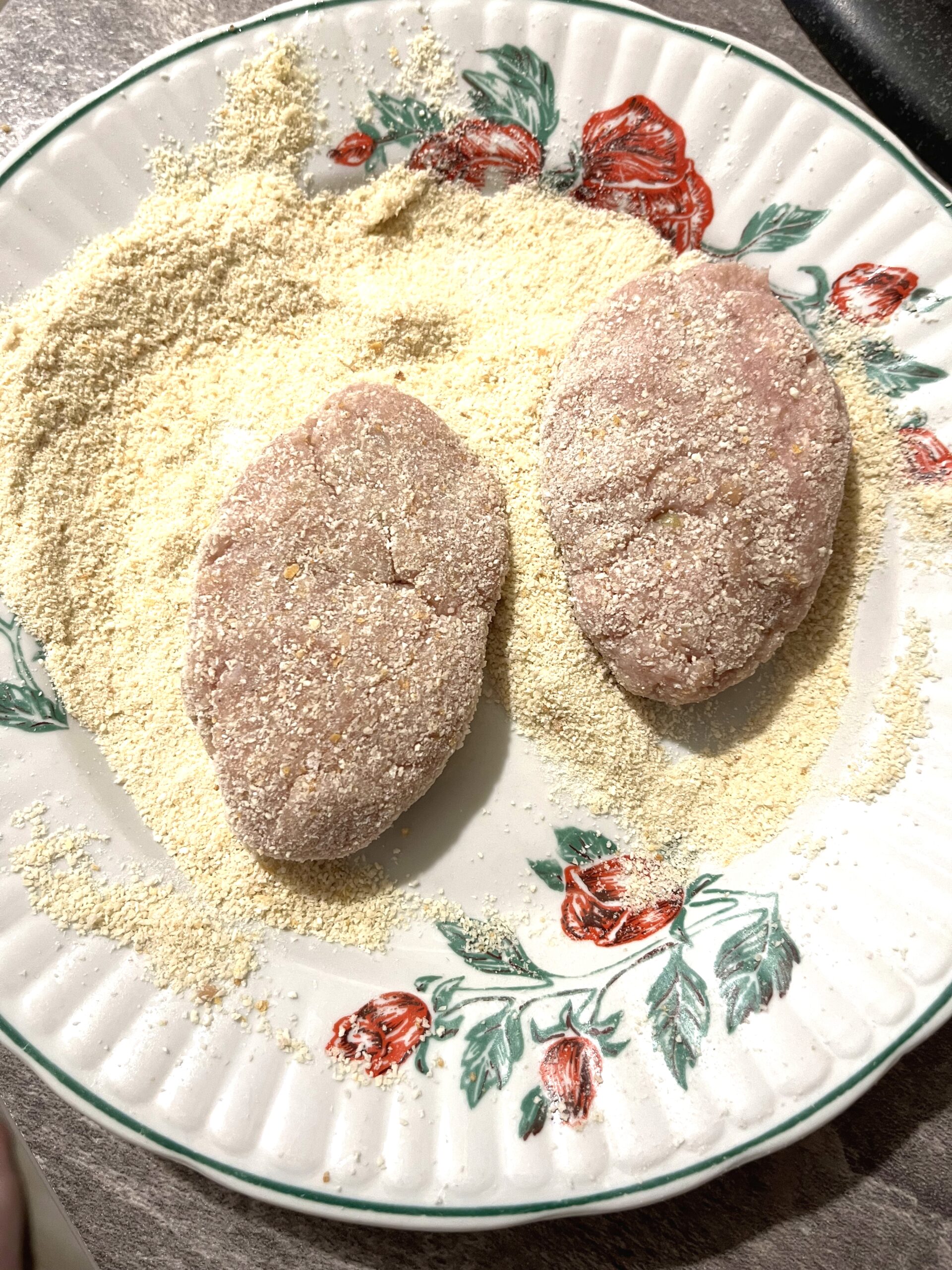 Polish meat patties covered in breadcrumbs