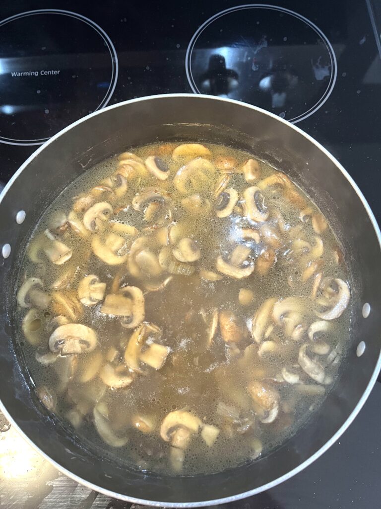 Polish mushroom soup aka zupa grzybowa without thickening