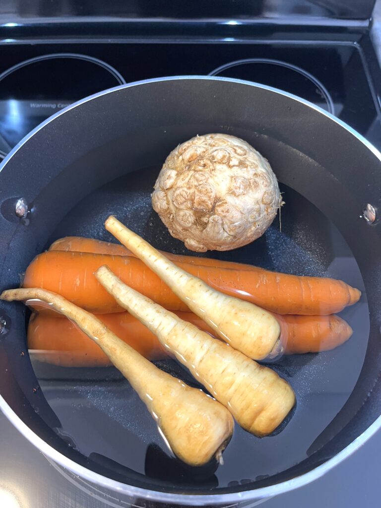 boiling vegetables for Polish vegetable salad aka Sałatka